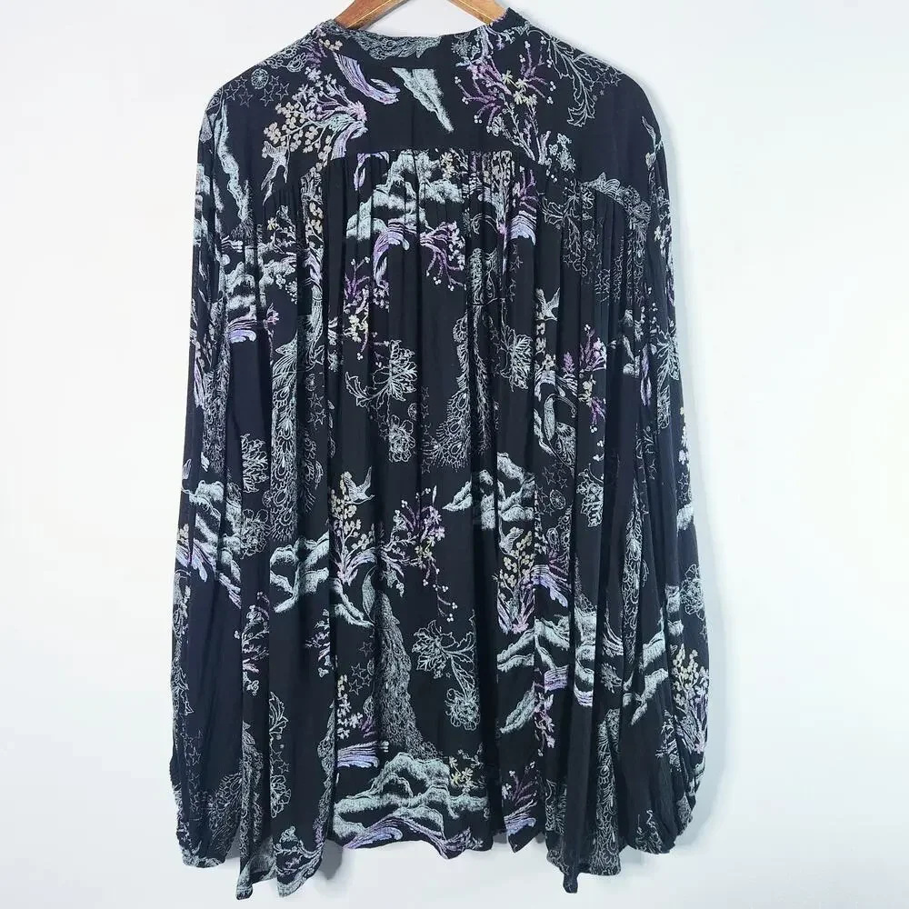 Free People Womens Black Metallic Bloom Peacock Oversized Blouse Size Large NEW